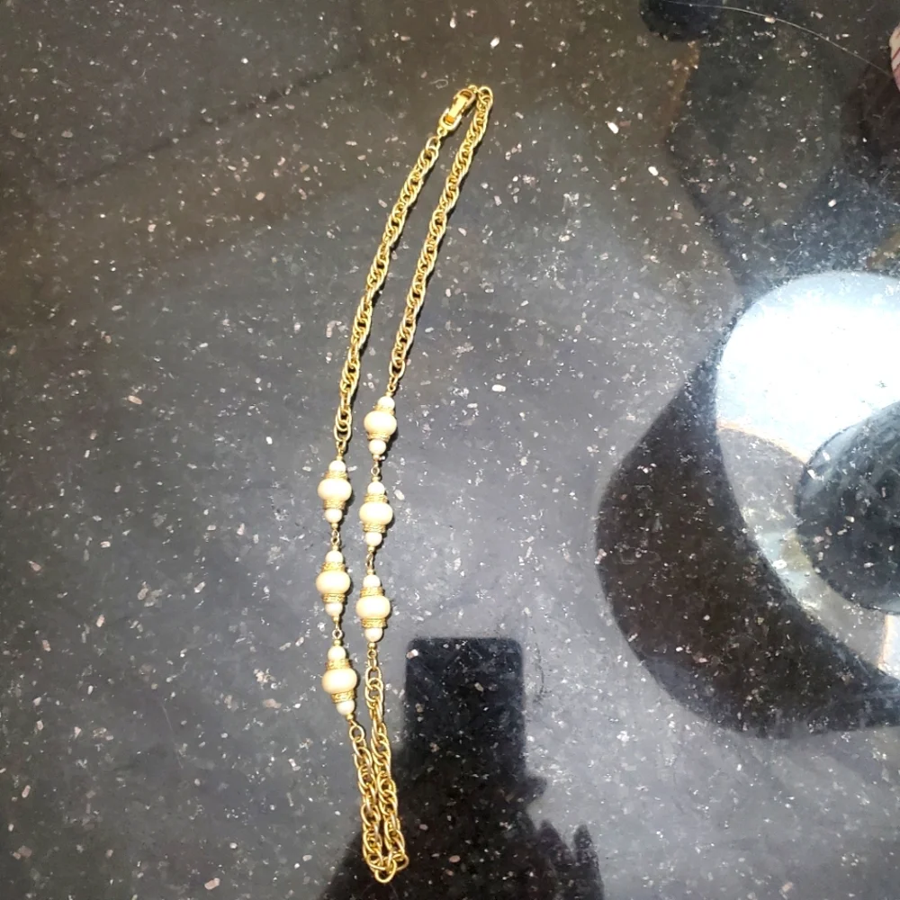 Mid-century modern gold filled faux pearls costume jewelry Napier like - Picture 1 of 4